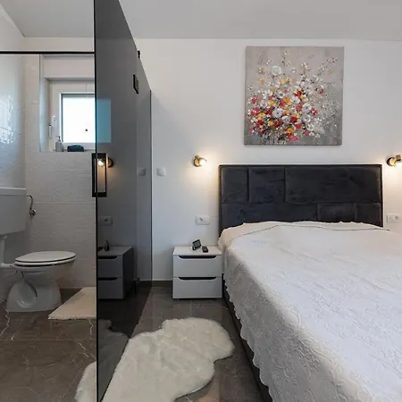 Hotel Nero